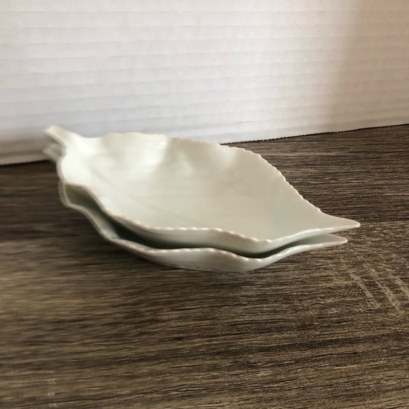 Vtg Limoges France Leaf Shaped Trinket Dishes - Picture 5 of 11